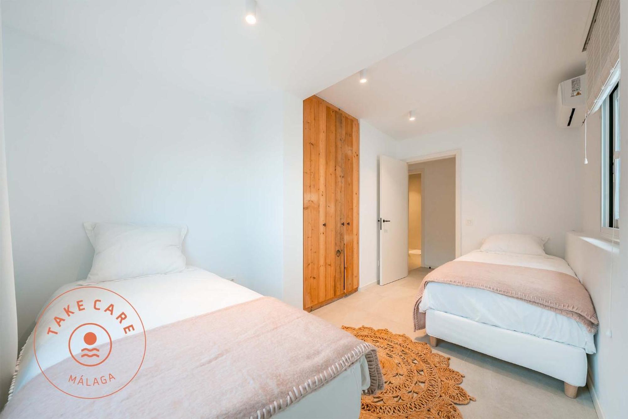 Luxury Beach House In El Palo! - Tcm Малага Экстерьер фото