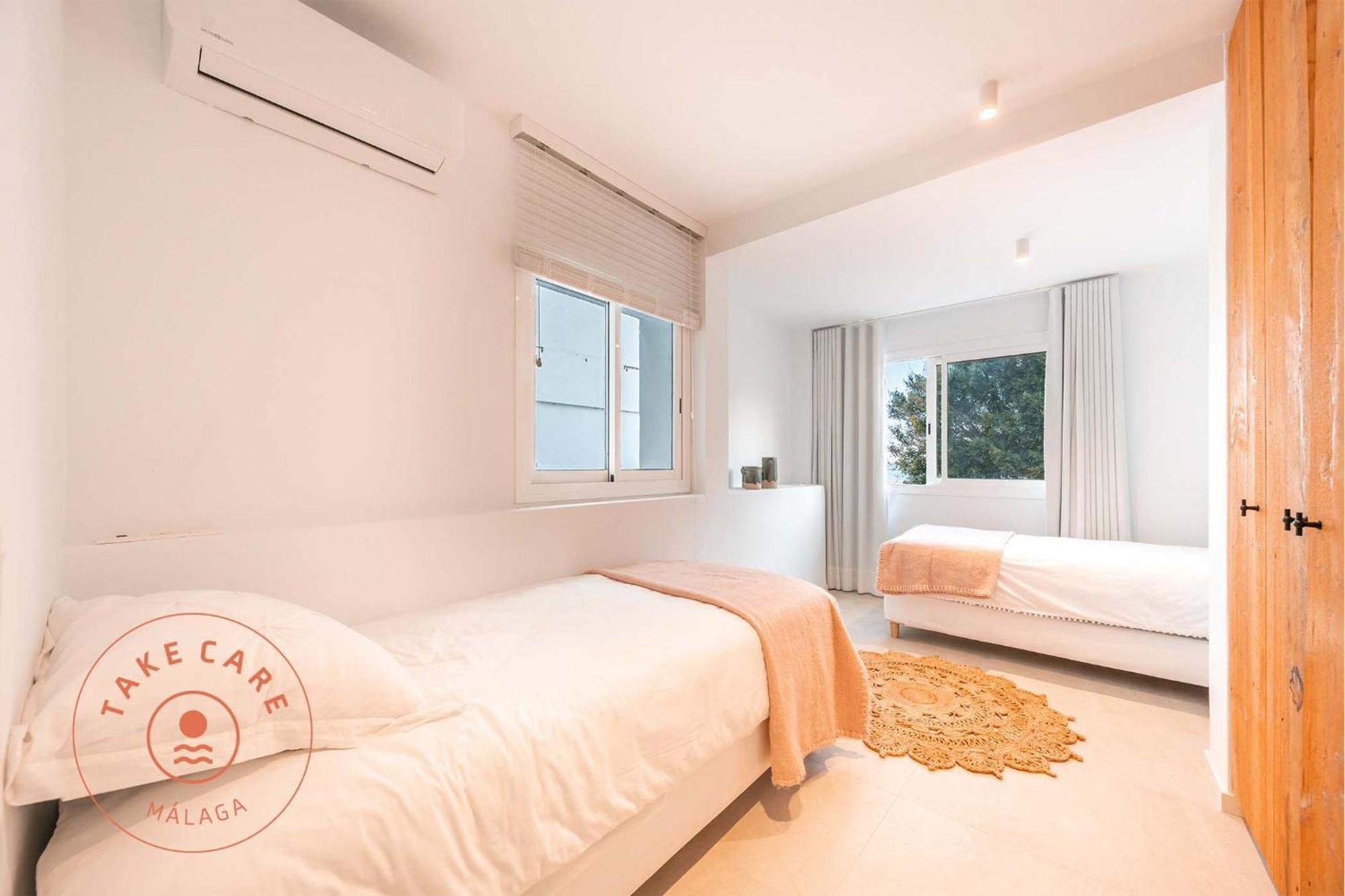 Luxury Beach House In El Palo! - Tcm Малага Экстерьер фото